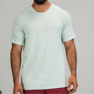 lululemon athletica Metal Vent Tech Shirt